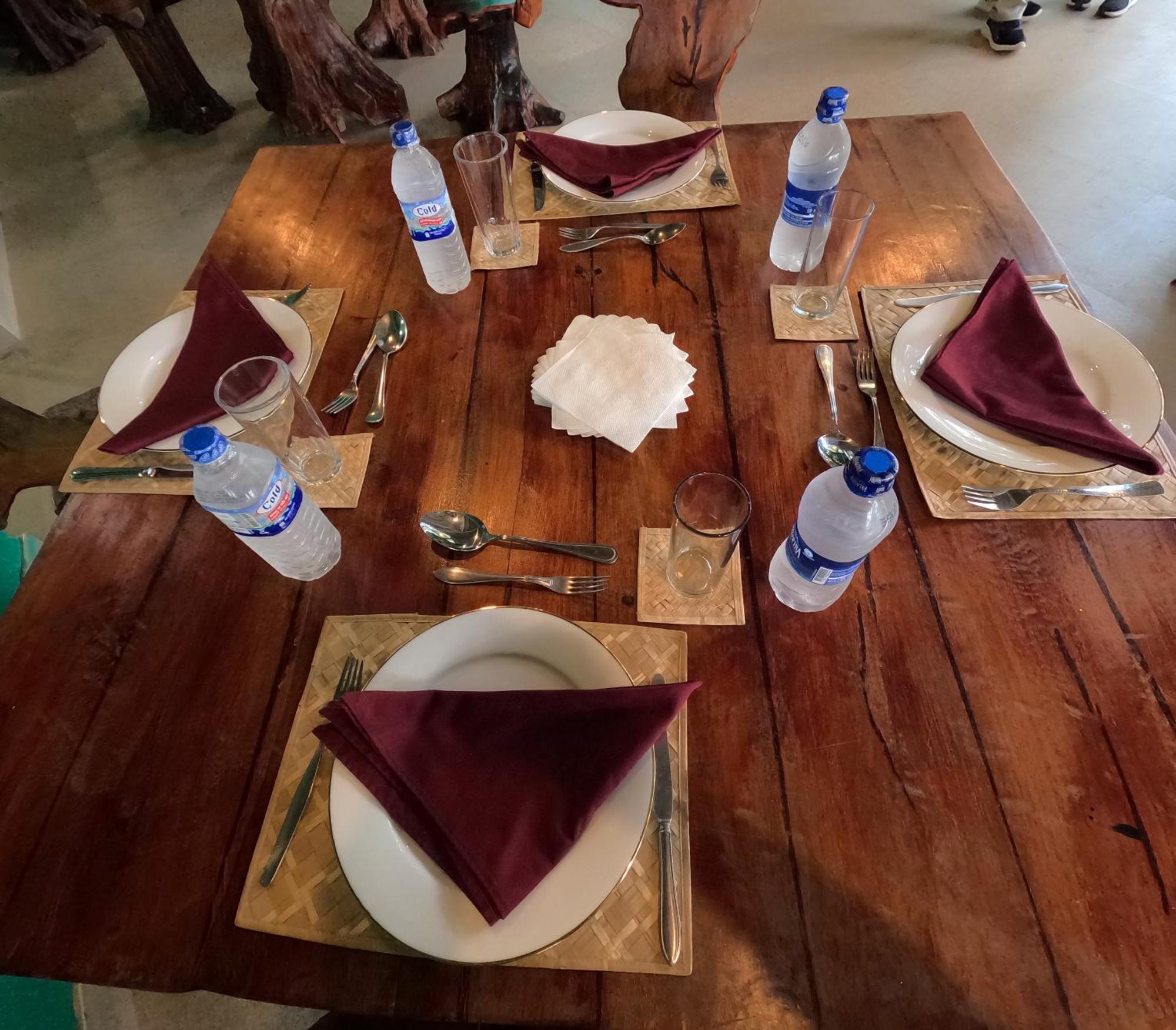 Spice Village Hotel & Restaurant Habarana Buitenkant foto